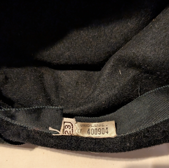 Vintage Women's Felt Hat - Picture 5 of 5